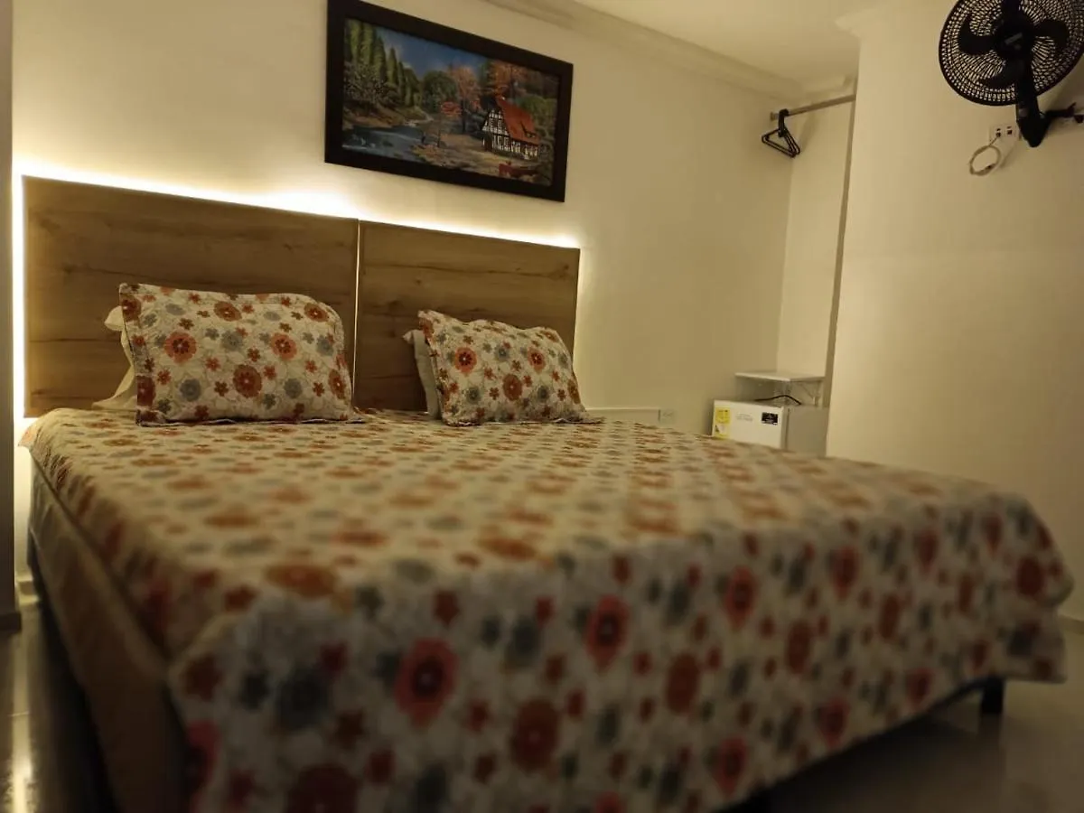 Hotel Eterna Primavera Medellín 2*,  Kolumbia
